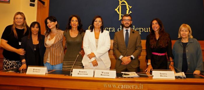 Alla Camera presentato il progetto ‘Trame di Rinascita’: formazione e artigianato per le donne vittime di violenza